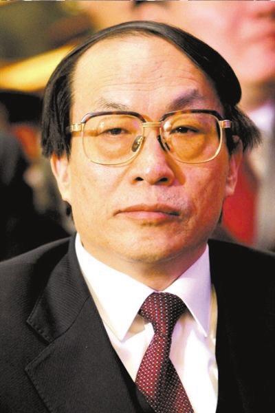 媒体盘点落马贪官忏悔:表功忆苦感恩以求轻判