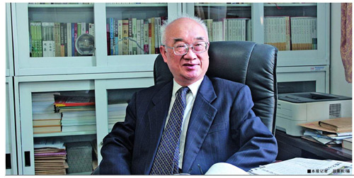 “马魂、中体、西用”是我们的文化旗帜 “马魂、中体、西用”是我们的文化旗帜